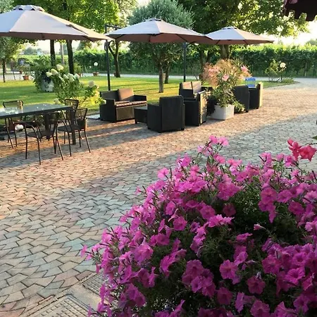 Ca Vittoria Bed & Breakfast *